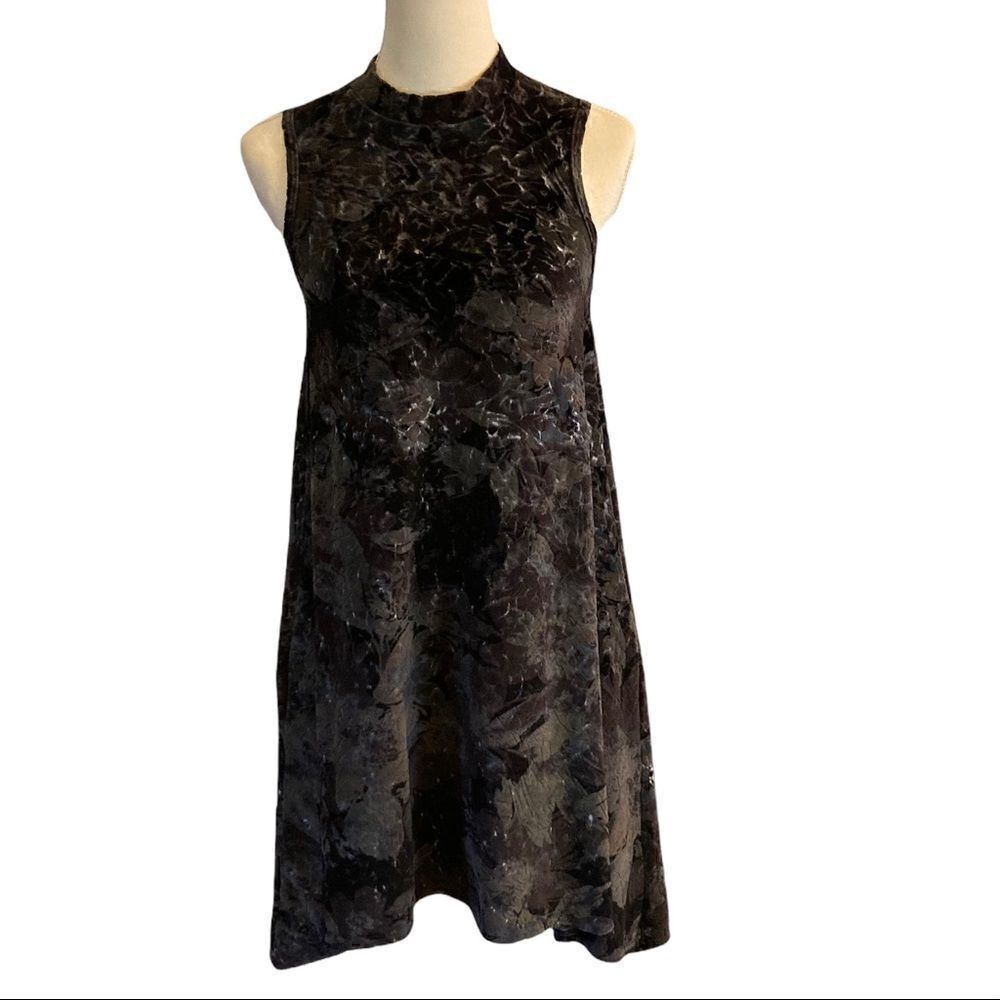 Plume‎ and Thread Dark Green And Black Velour Dress, Size Small (1)